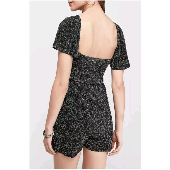 Express Womens Flutter Sleeve Romper Silver Dot Size XS Black‎ - Picture 2 of 8